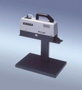 21___350_DSM_w._table_stand